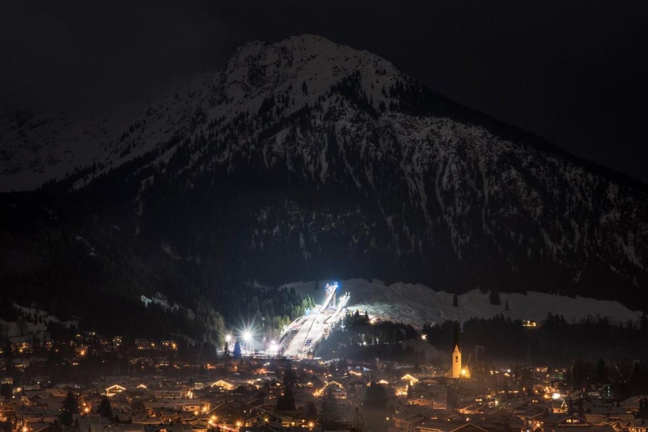 Kurzzeitdomizil In Oberstdorf Apartment ภายนอก รูปภาพ